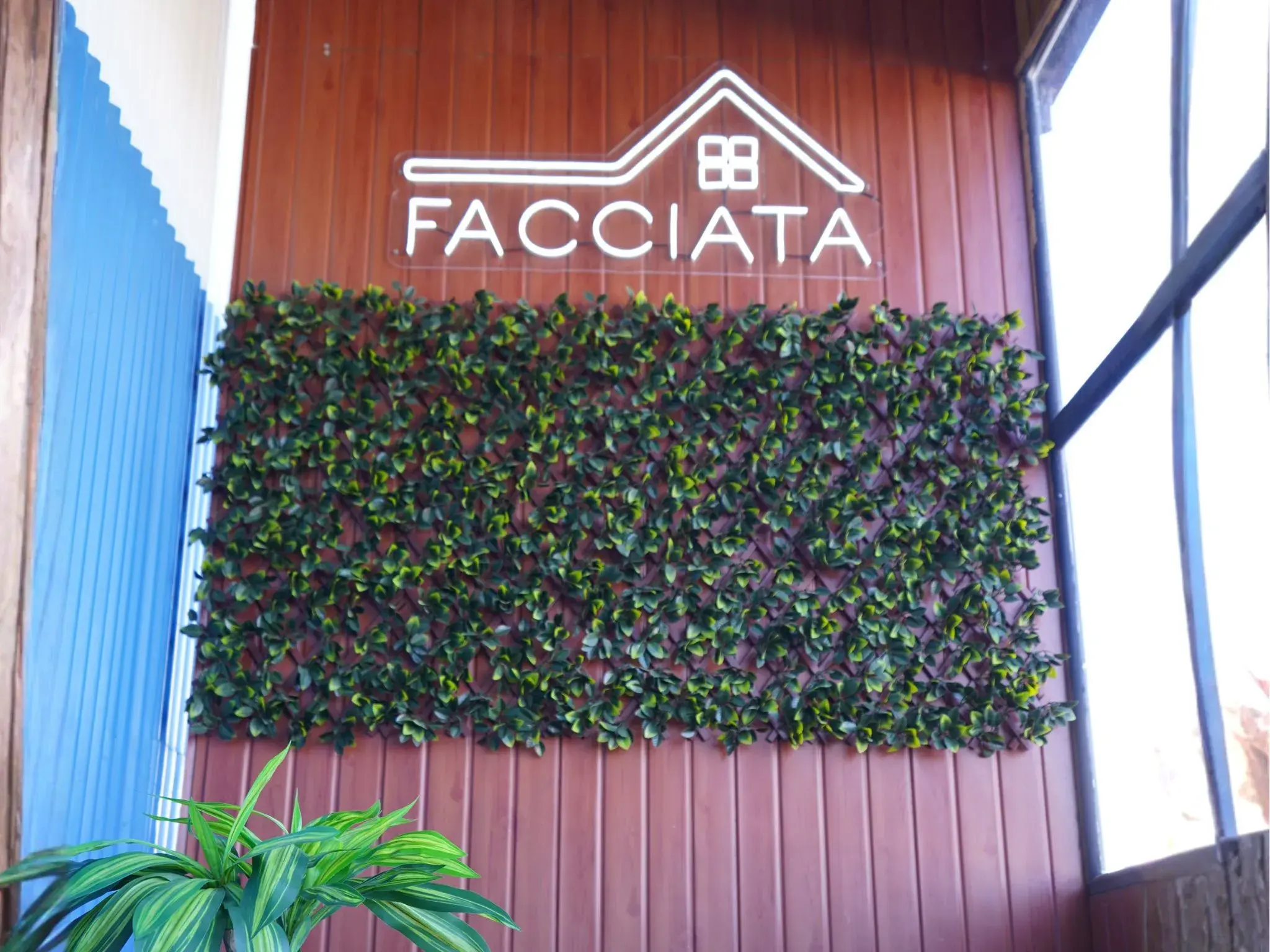 Bodega Facciata Puerto Montt